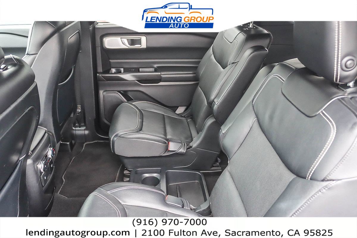 Used 2020 Ford Explorer ST w/ ST Street Pack image 17