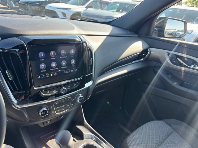 Used 2023 Chevrolet Traverse LT FWD image 31