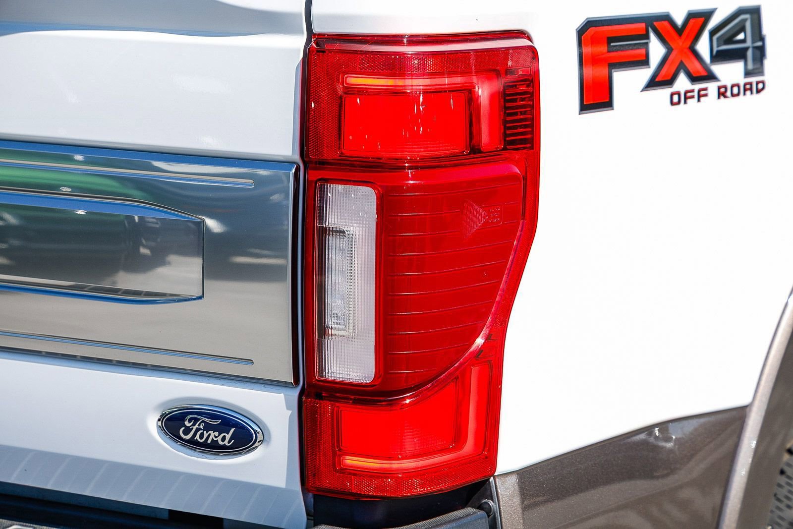 Used 2021 Ford F250 King Ranch w/ King Ranch Ultimate Package image 8