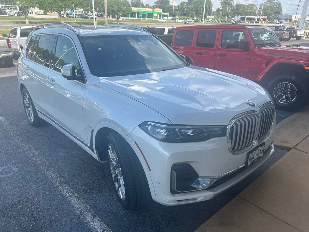 Used 2019 BMW X7 xDrive40i w/ Premium Package AWD/4WD image 9
