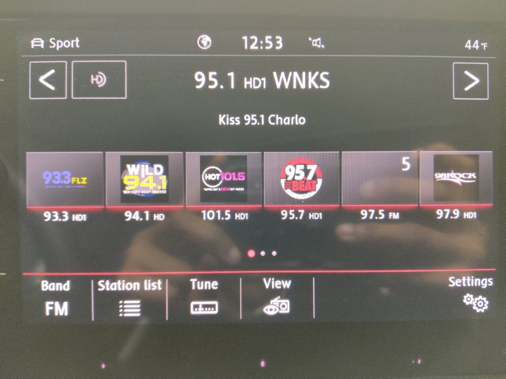 Used 2020 Volkswagen Jetta SEL image 25