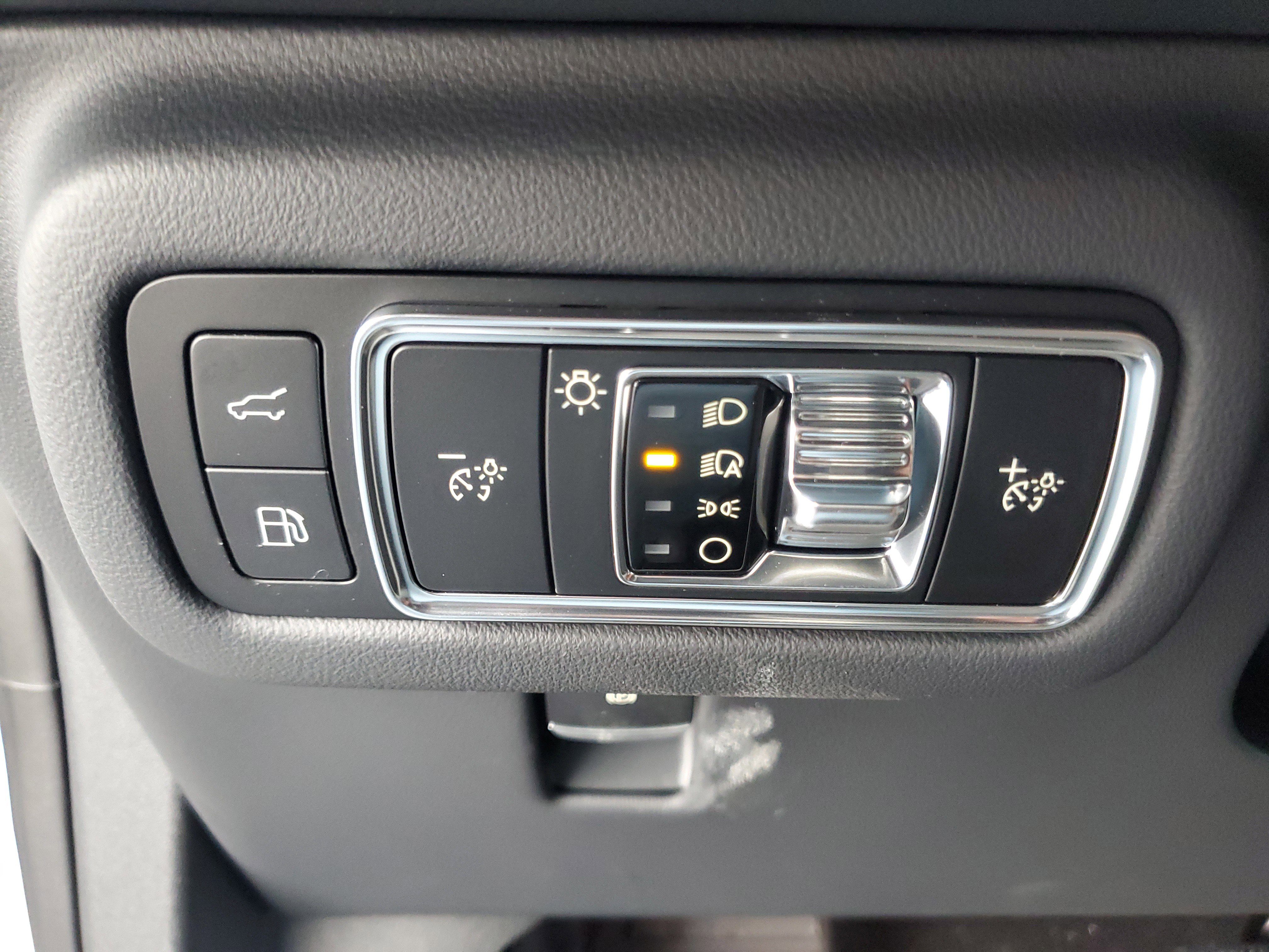 New 2026 Lincoln Nautilus Reserve w/ Jet Appearance Package image 14