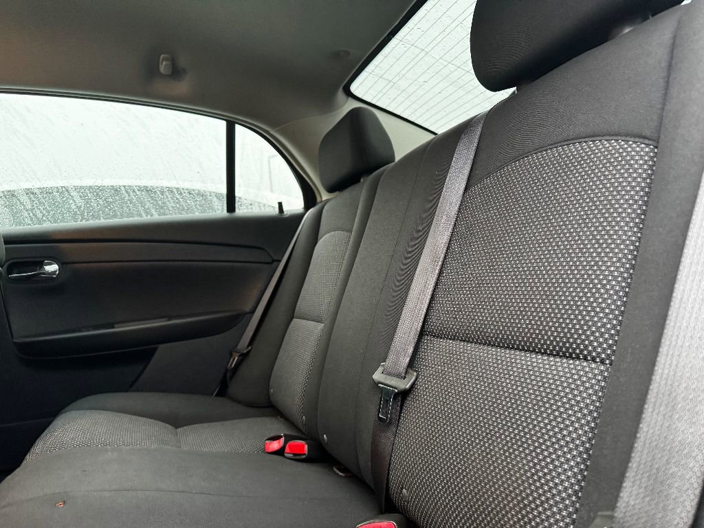 Used 2009 Chevrolet Malibu LS image 19