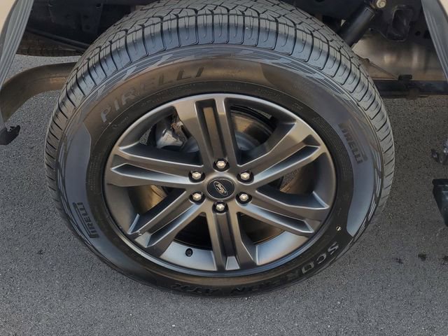 Certified 2022 Ford F150 Lariat w/ Equipment Group 502A High image 5