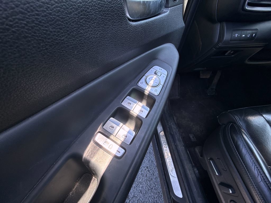 Used 2022 Hyundai Santa Fe Calligraphy w/ Cargo Package image 11