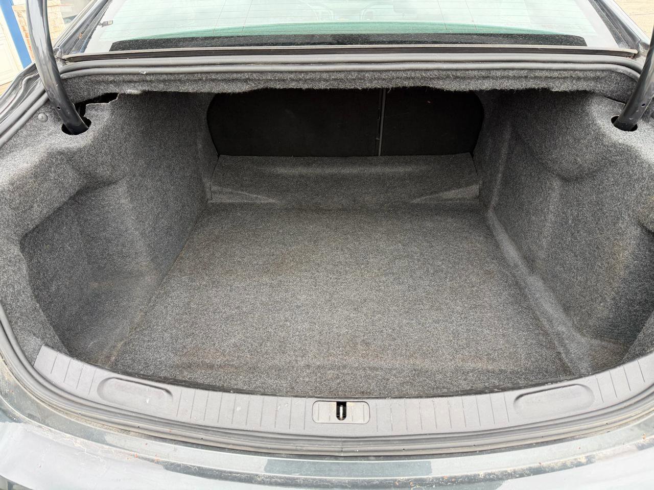 Used 2015 Chevrolet Impala LT w/ Convenience Package FWD image 15