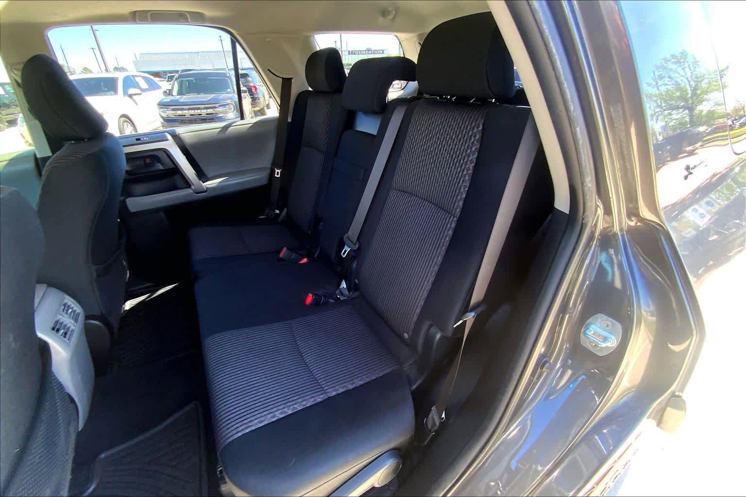Used 2013 Toyota 4Runner SR5 w/ Convenience Pkg image 21