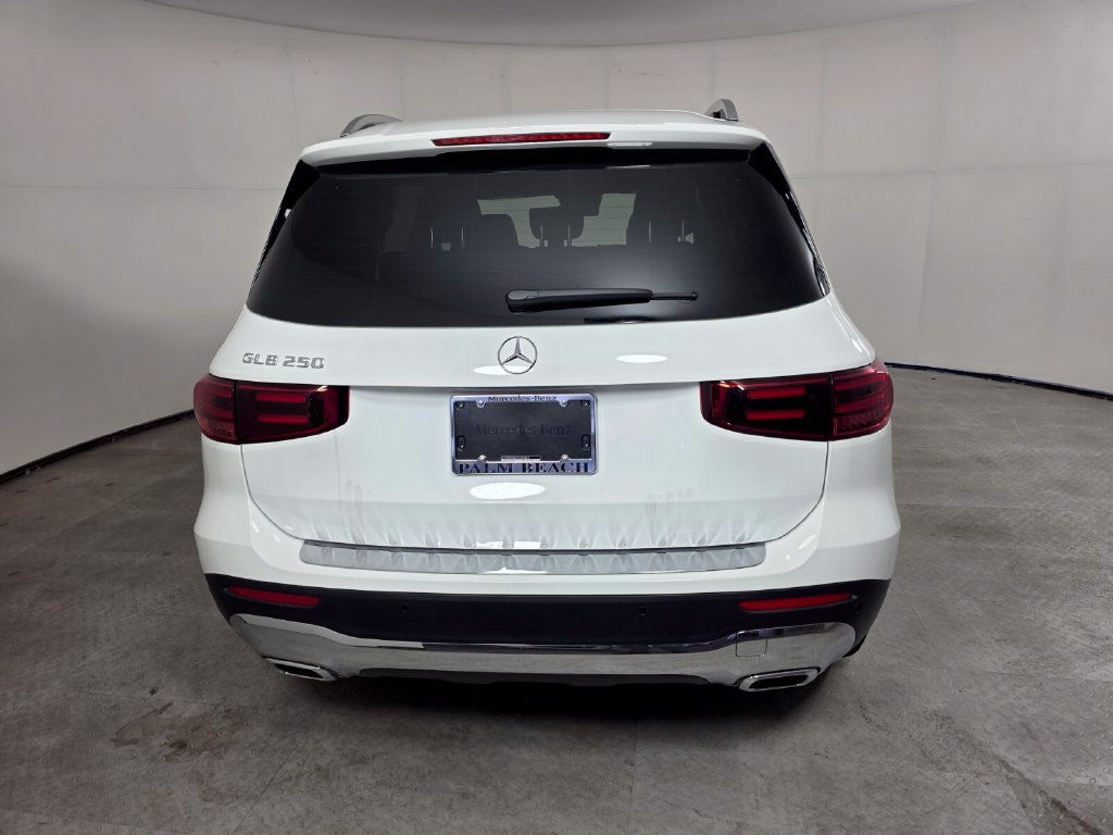New 2026 Mercedes-Benz GLB 250 image 5