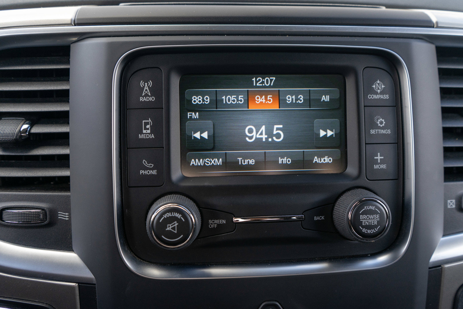 Used 2019 RAM 1500 Classic Warlock AWD/4WD image 16
