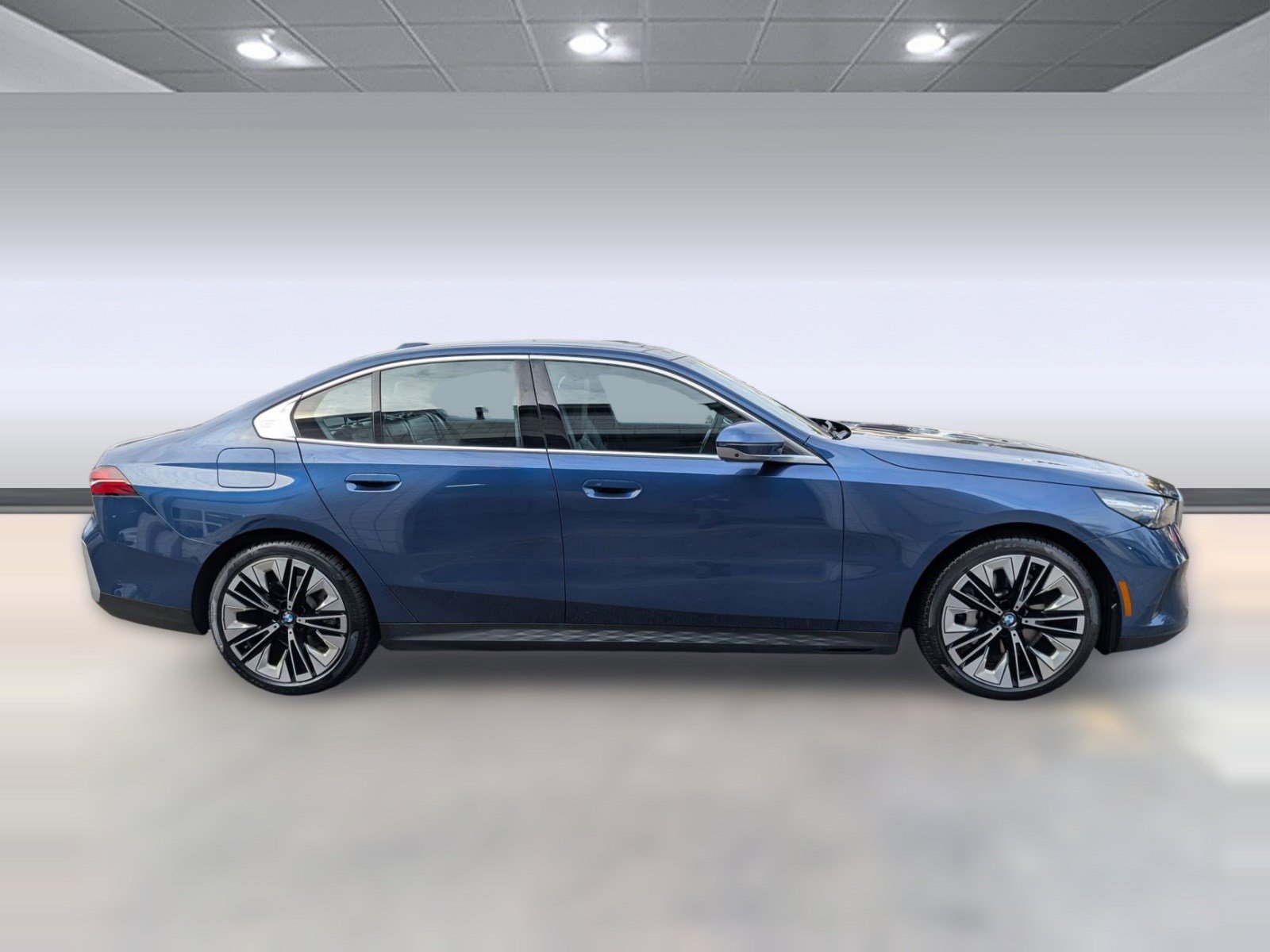 Certified 2025 BMW 530i 530i image 8