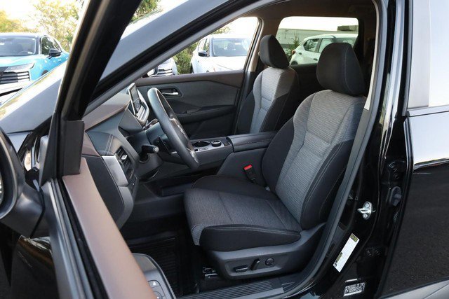 Certified 2023 Nissan Rogue SV AWD/4WD image 8