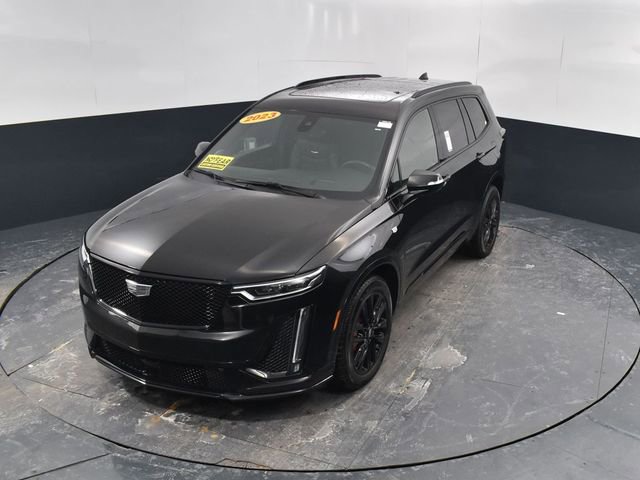 Used 2023 Cadillac XT6 Sport w/ LPO, ONYX Package image 35