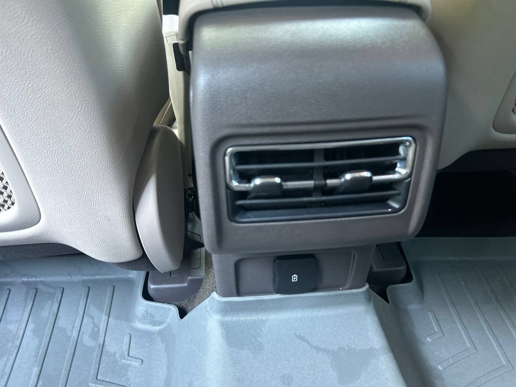 Used 2020 Lincoln Corsair FWD w/ Equipment Group 101A image 29