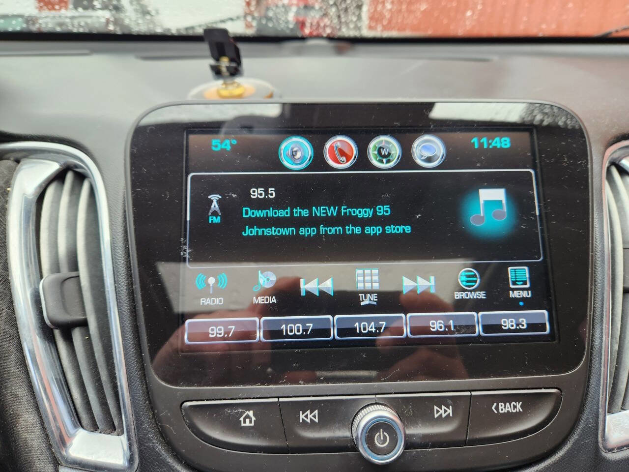 Used 2017 Chevrolet Malibu LT w/ Driver Confidence Package image 20