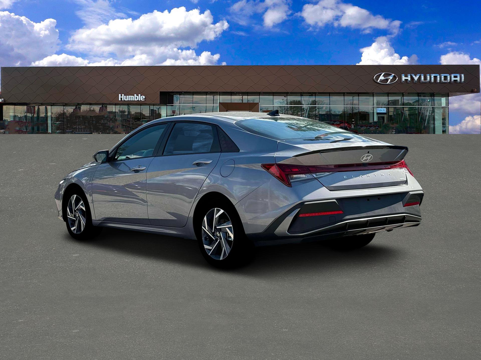 New 2025 Hyundai Elantra SEL FWD image 5