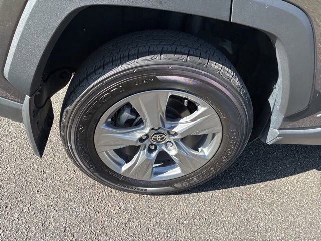 Used 2024 Toyota RAV4 XLE w/ Convenience Package image 15