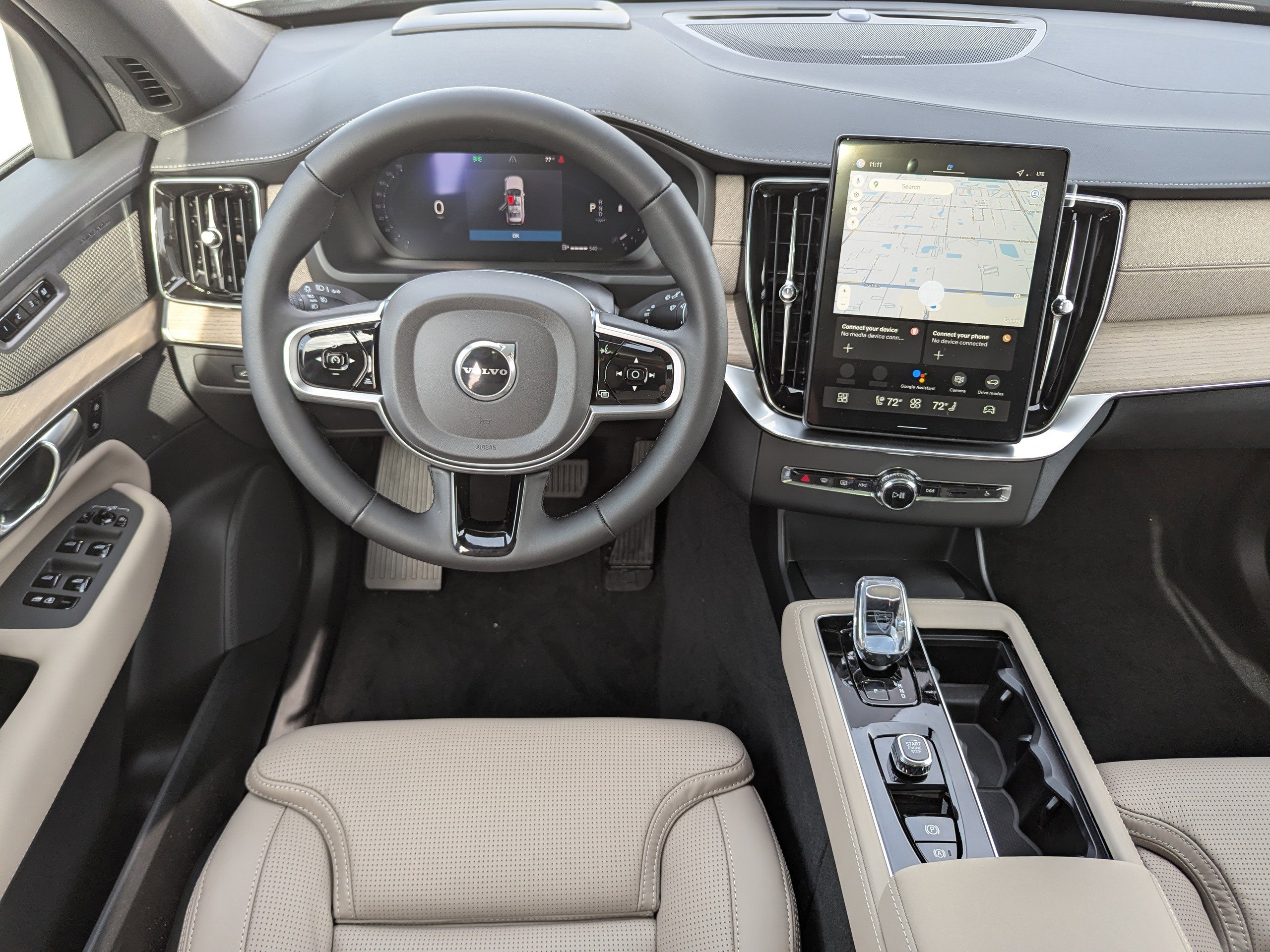 New 2026 Volvo XC90 B6 Ultra w/ Protection Package image 12