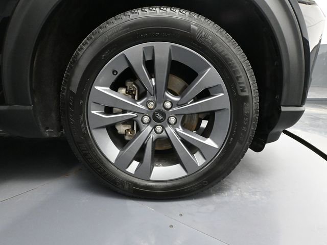 Used 2024 Ford Explorer XLT w/ XLT Sport Appearance Package image 17