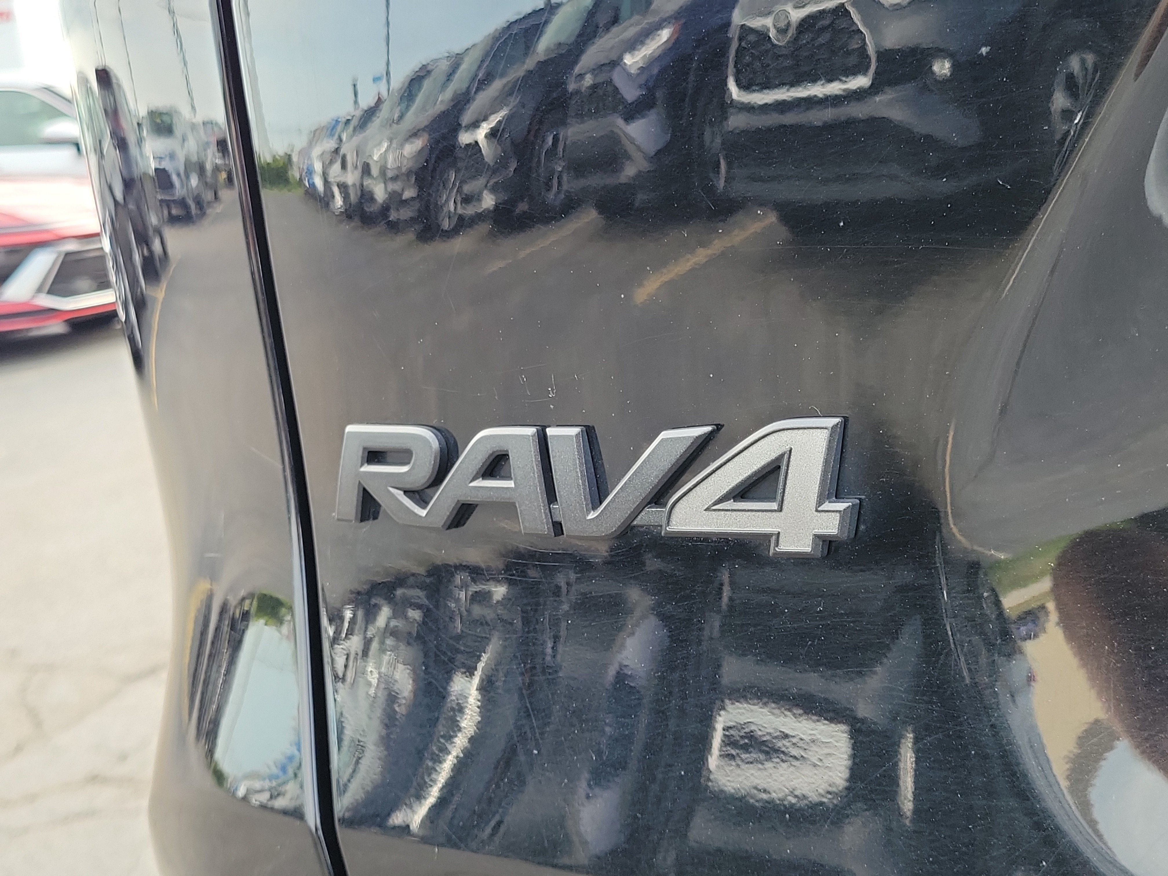 Used 2024 Toyota RAV4 Adventure AWD/4WD image 6