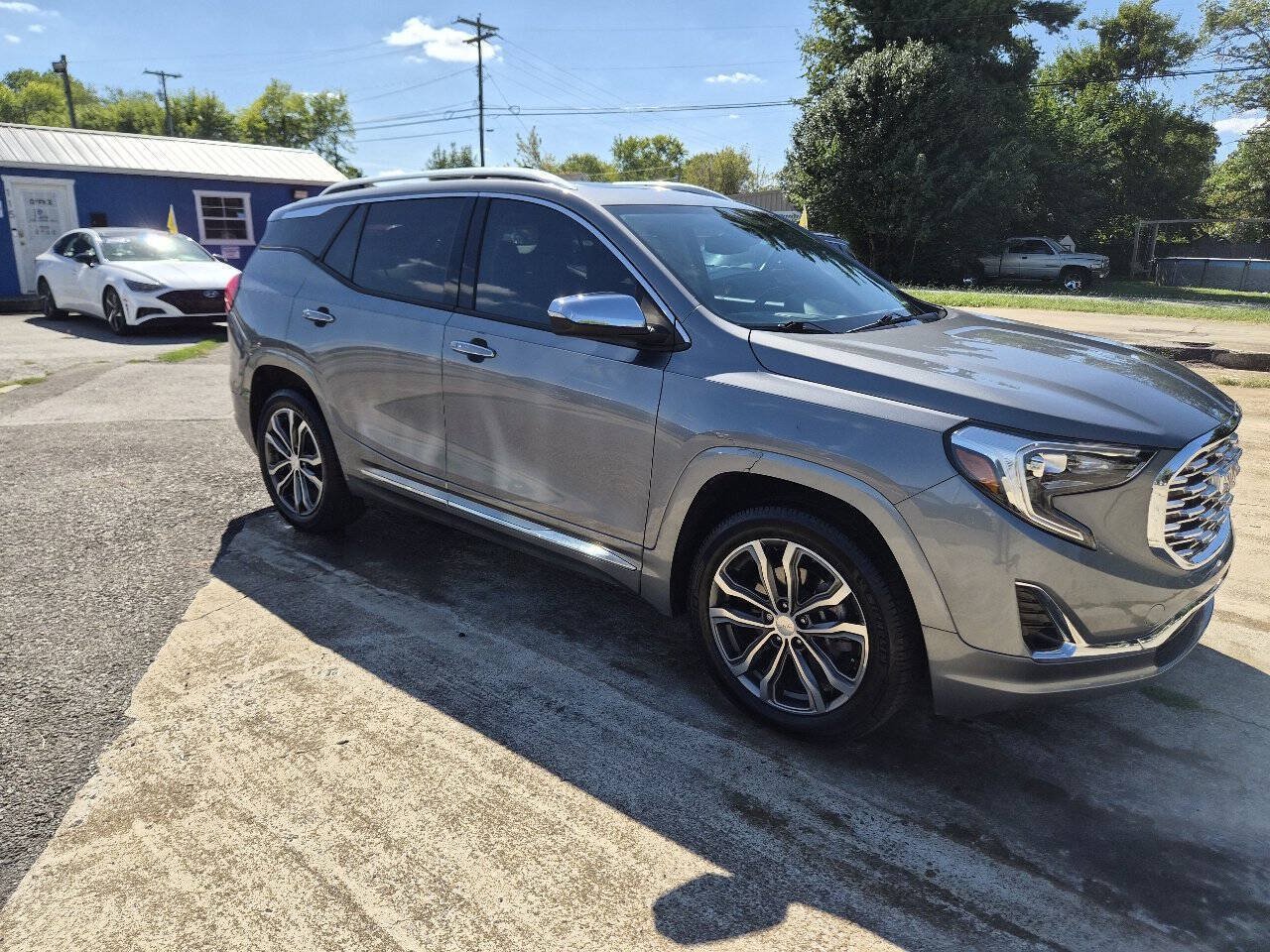 Used 2019 GMC Terrain Denali w/ Driver Alert Package II AWD/4WD image 6