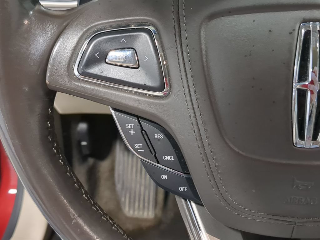 Used 2017 Lincoln MKZ Premiere FWD image 28