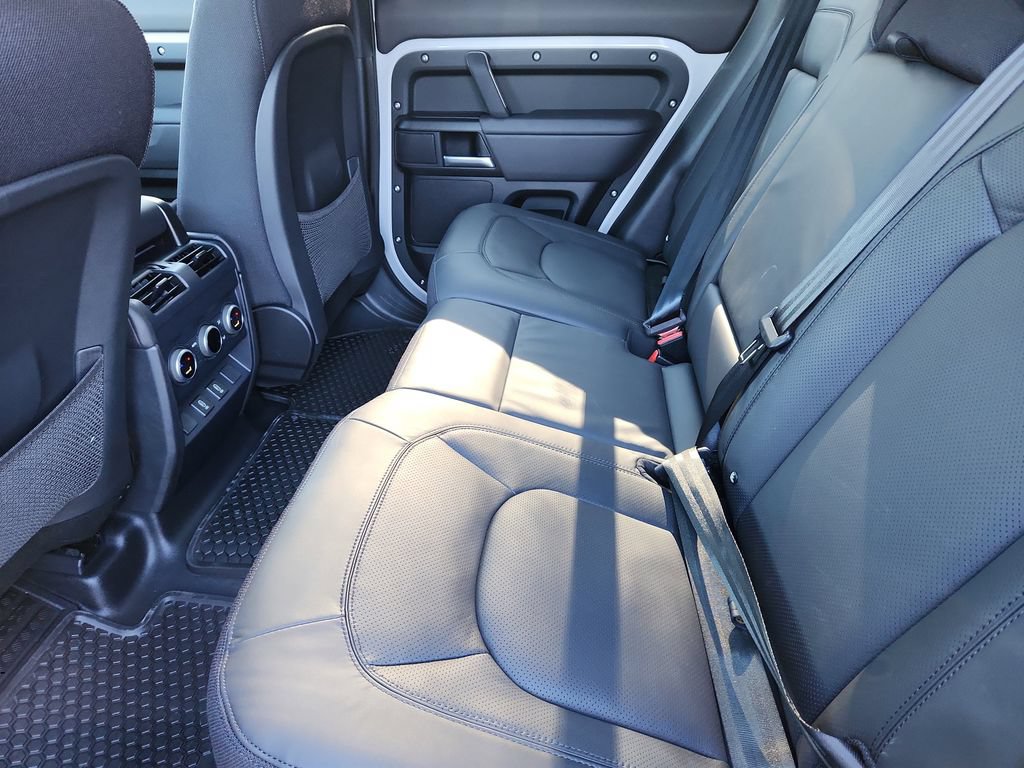 New 2026 Land Rover Defender 110 X AWD/4WD image 5