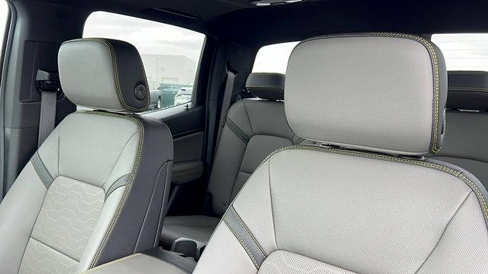 New 2026 Chevrolet Colorado ZR2 w/ Technology Package image 20