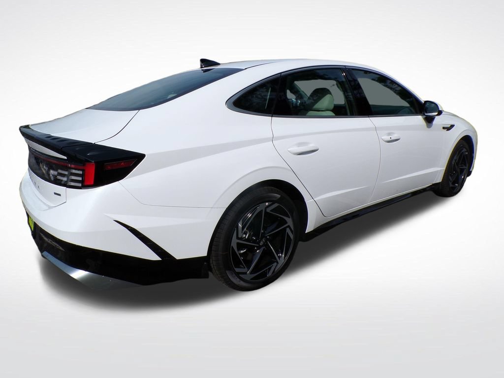 New 2026 Hyundai Sonata SEL AWD/4WD image 14