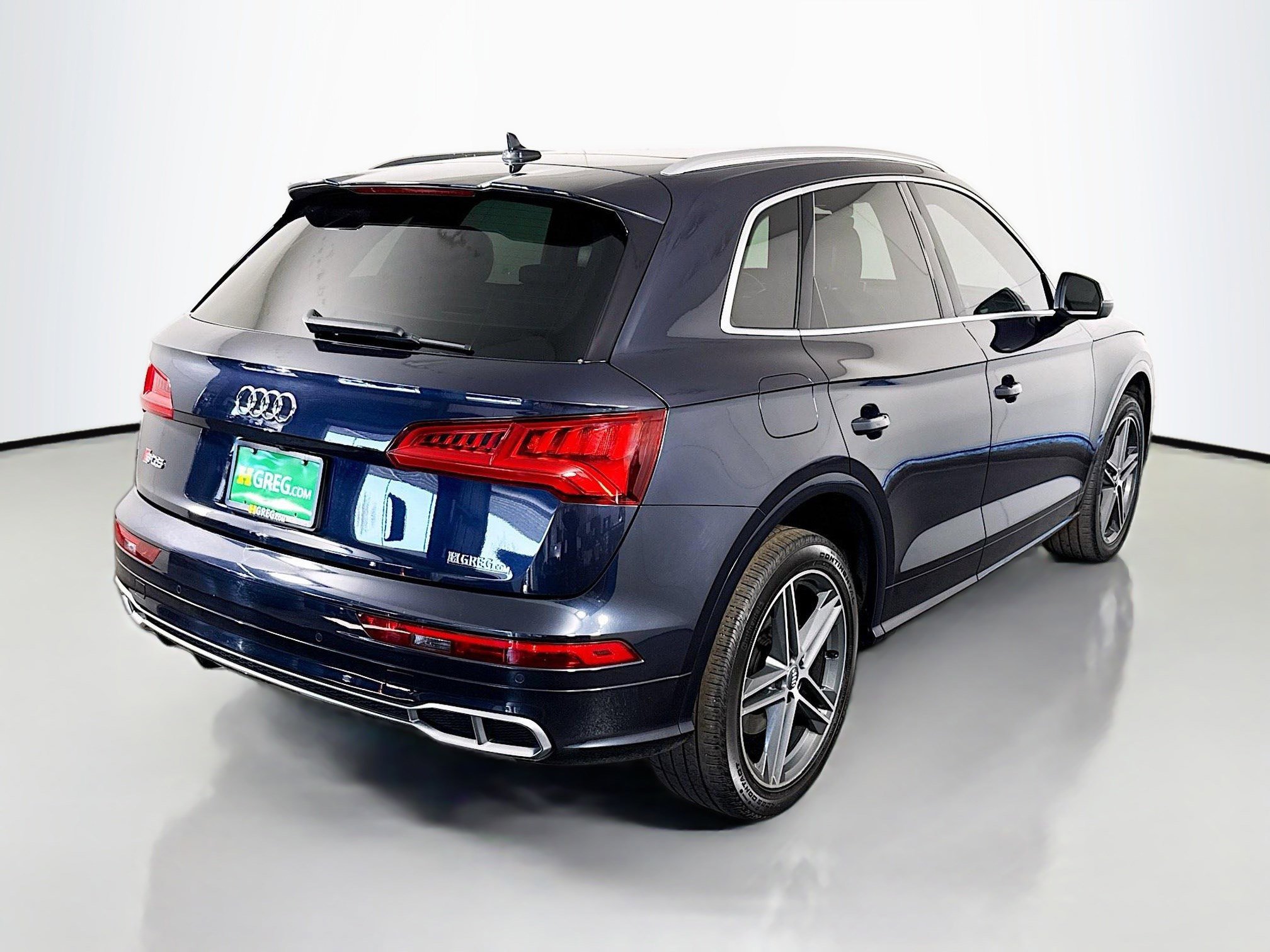 Used 2020 Audi SQ5 Premium Plus w/ Premium Plus Package image 10
