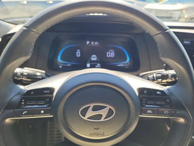 Used 2025 Hyundai Elantra Sport image 22