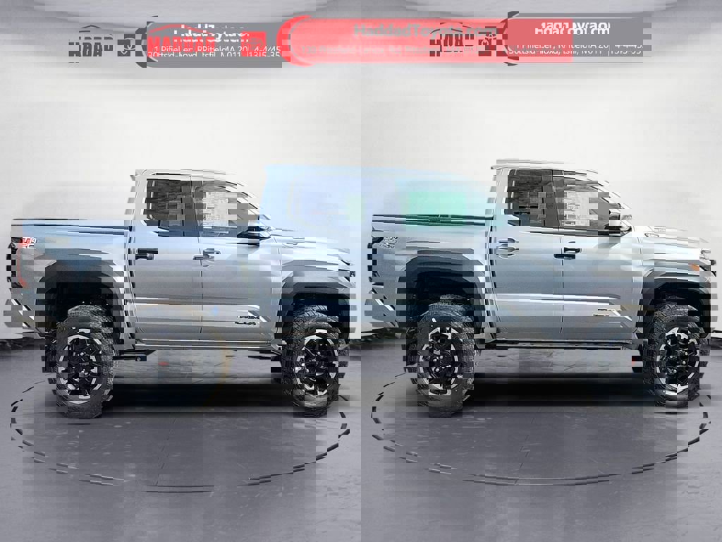 New 2025 Toyota Tacoma TRD Off-Road image 6