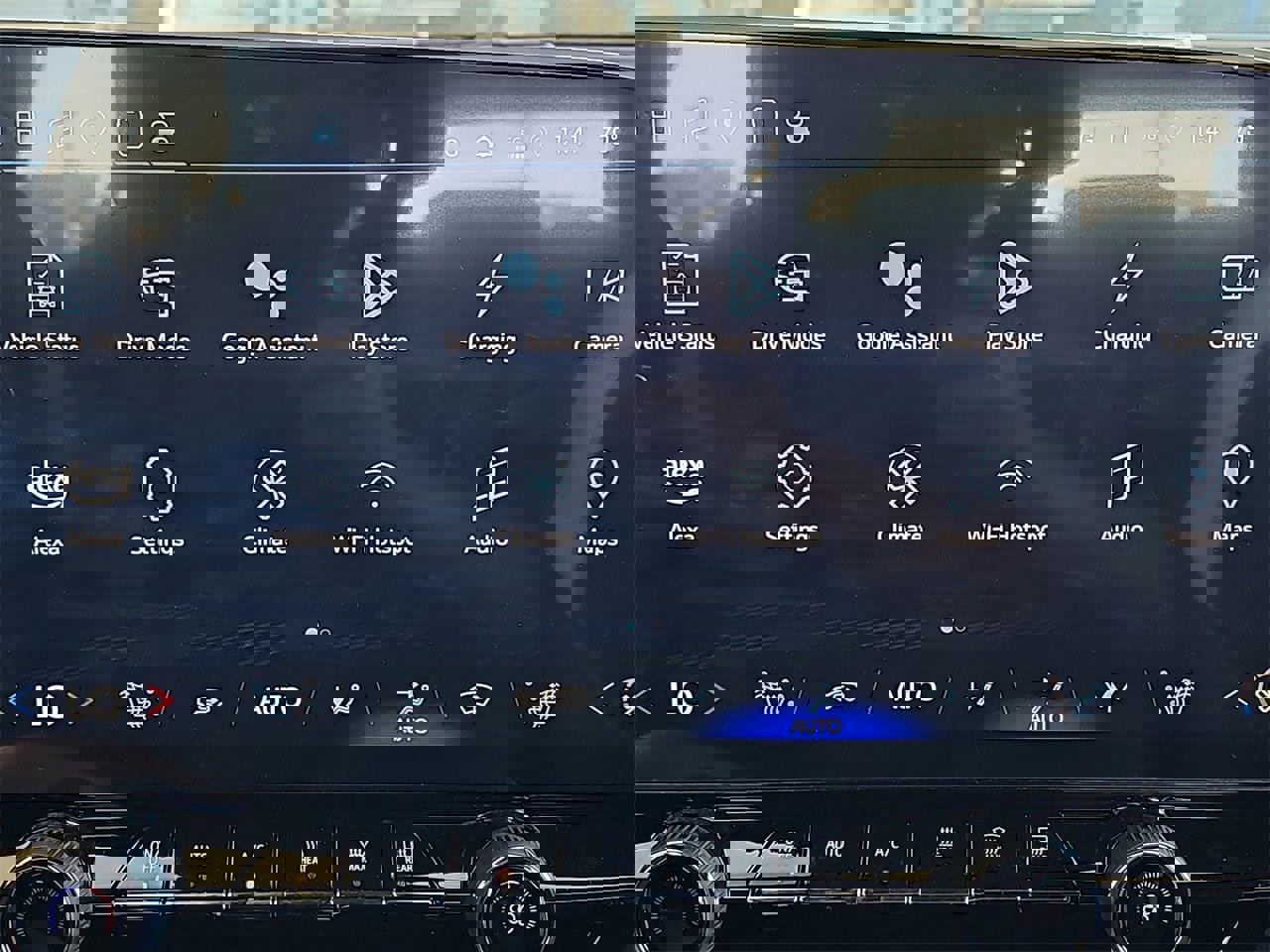 New 2025 Chevrolet Blazer EV LT image 18