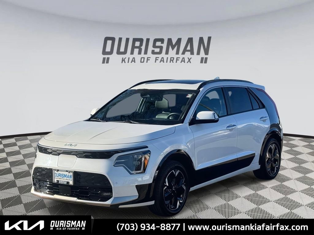 Used 2023 Kia Niro Wave w/ Wave Preserve Package image 2
