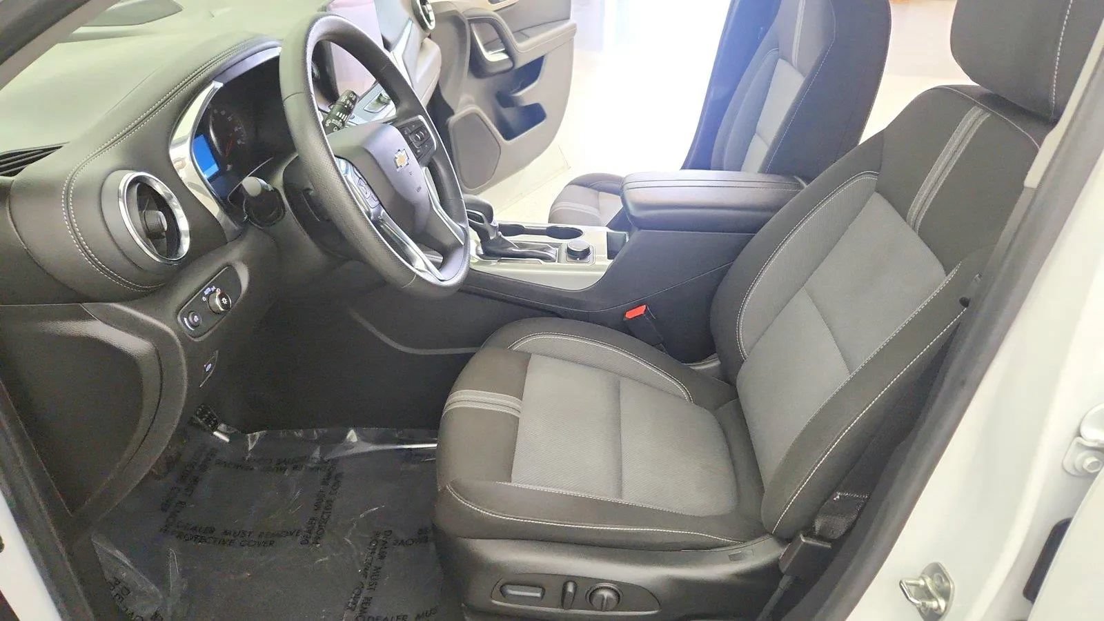 Used 2023 Chevrolet Blazer LT w/ Convenience Package FWD image 14