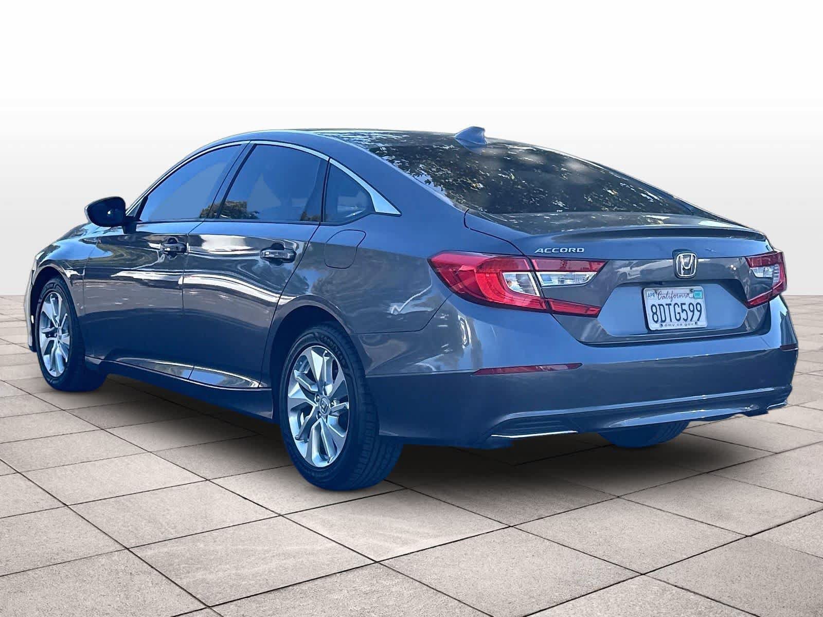 Used 2018 Honda Accord LX image 6
