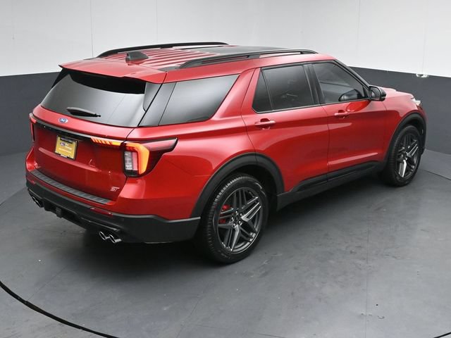 Certified 2025 Ford Explorer ST AWD/4WD image 48