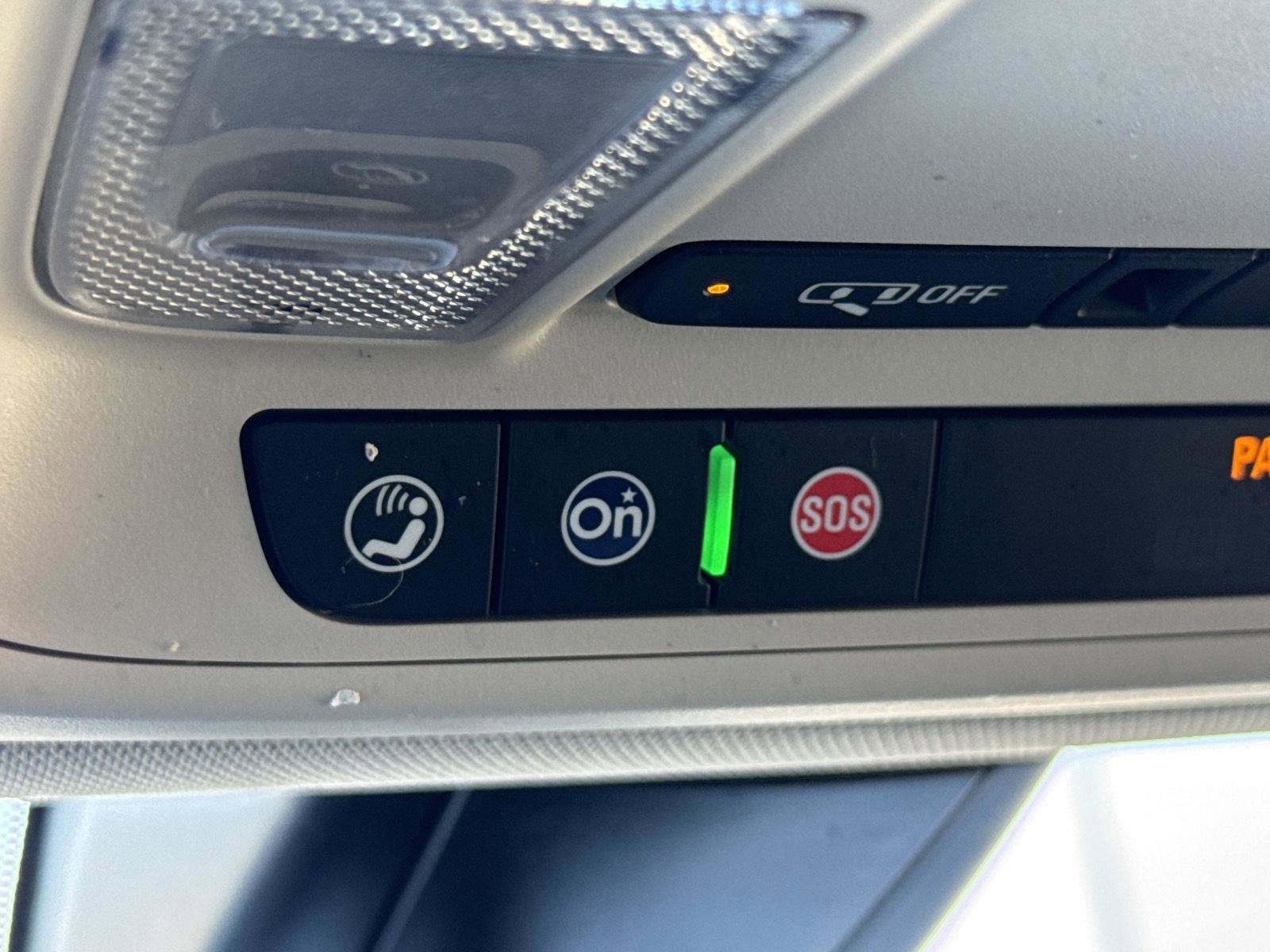 Used 2023 GMC Acadia Denali w/ Denali Technology Package image 21