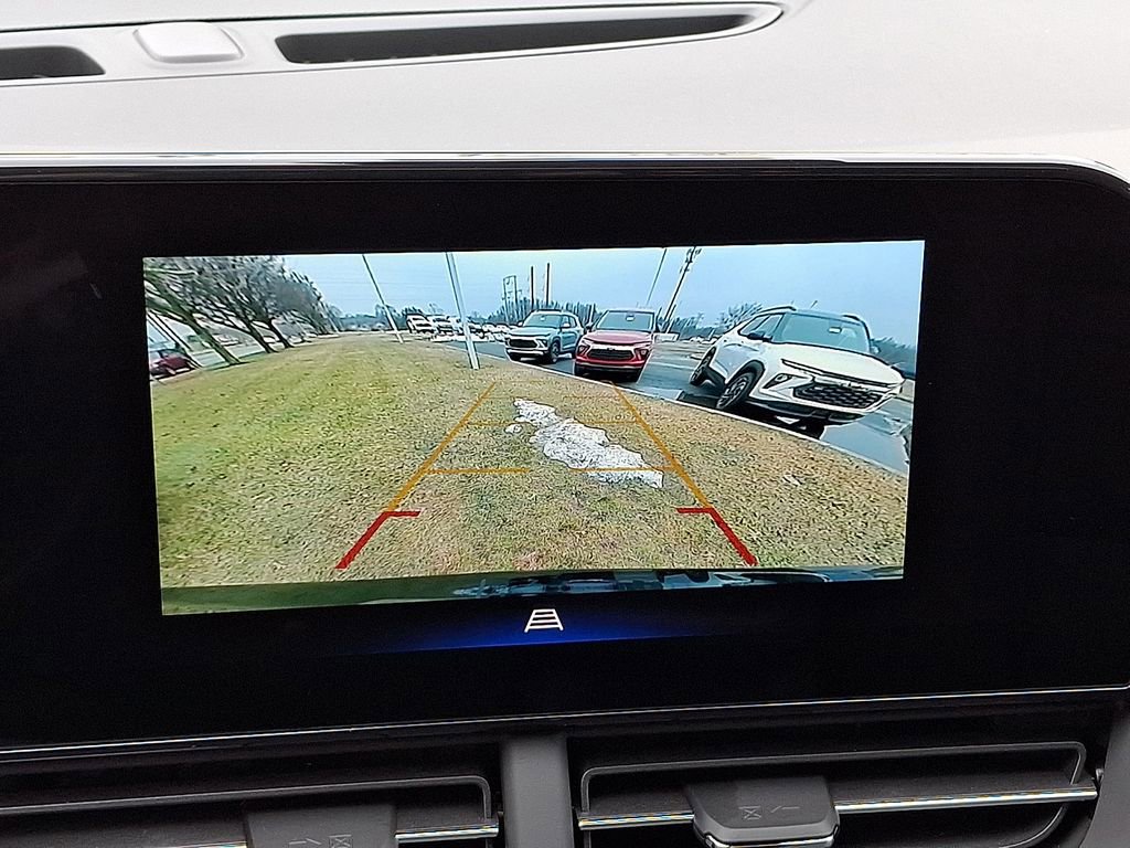 New 2026 Chevrolet Trax RS w/ Sunroof Package image 13