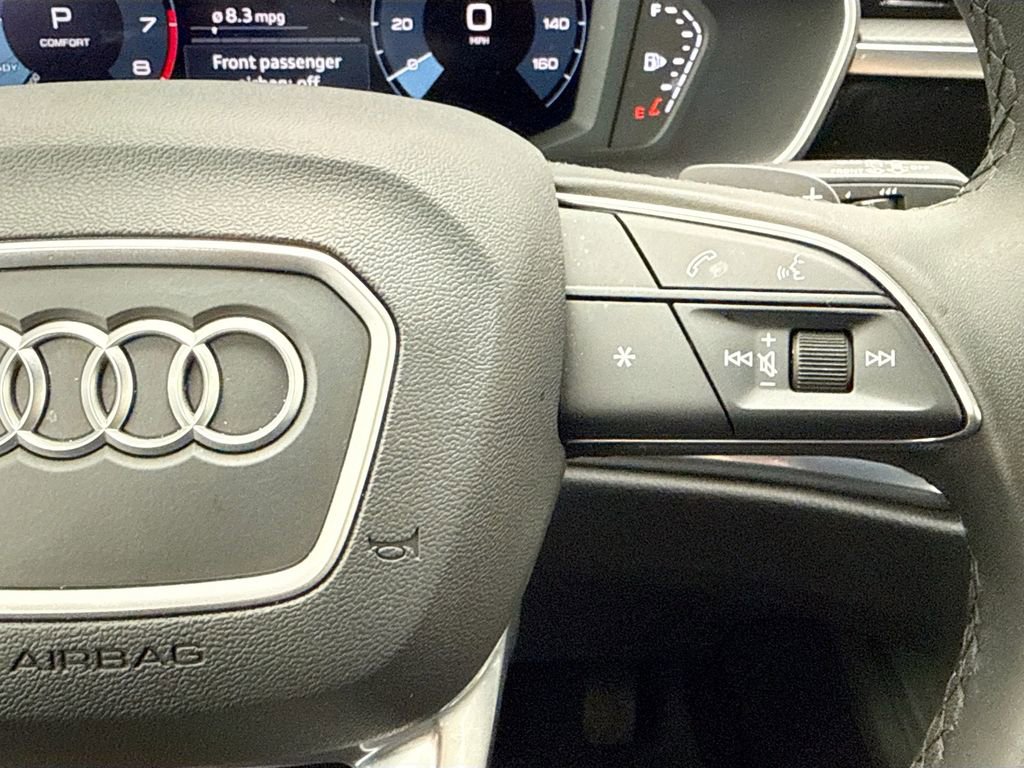 Certified 2025 Audi Q3 2.0T Premium w/ Convenience Package image 12