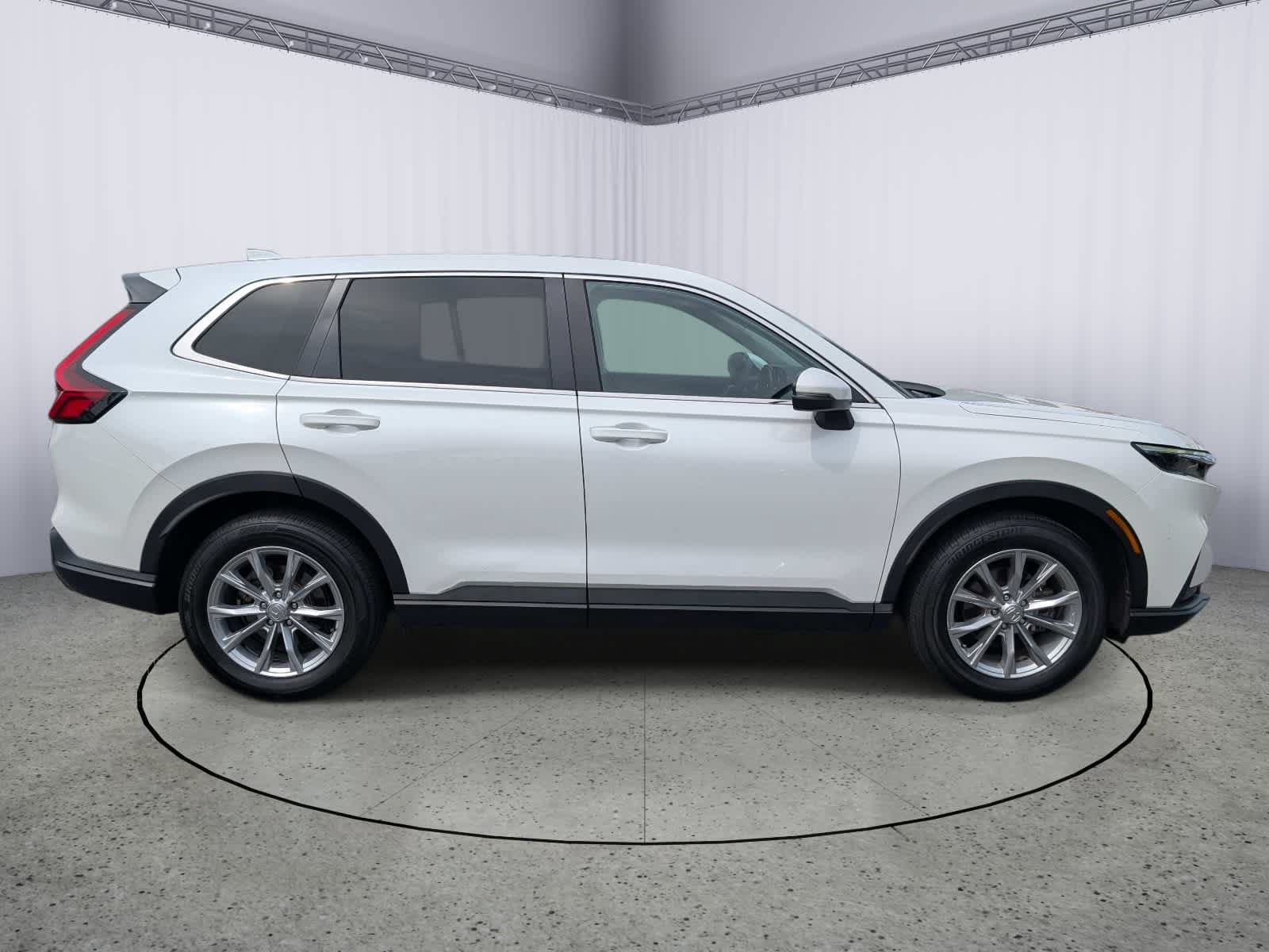 Certified 2023 Honda CR-V EX image 2