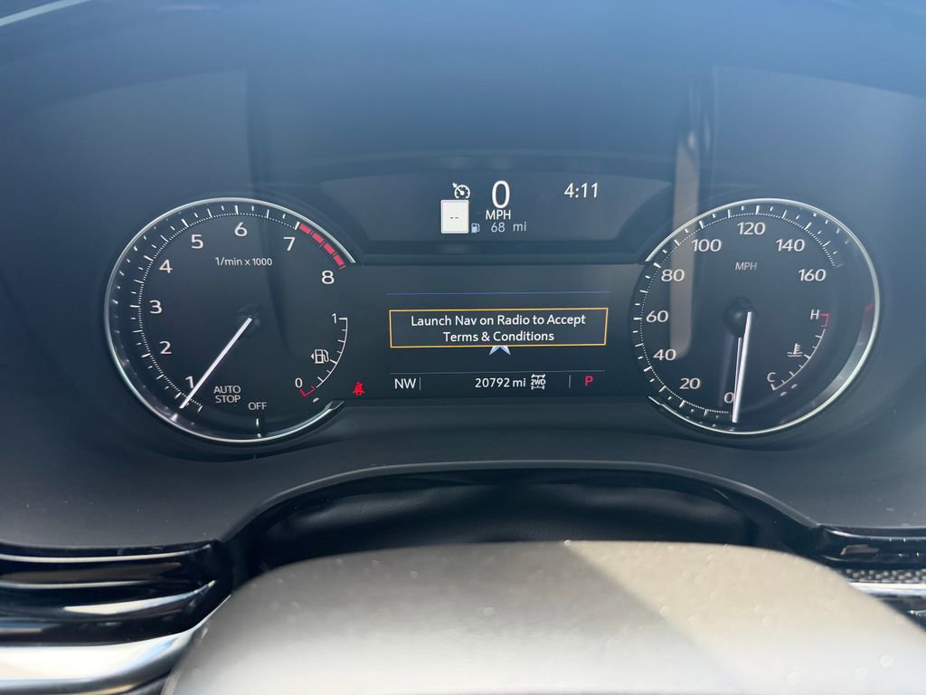 Used 2025 Cadillac XT6 Sport w/ LPO, Floor Liner Package AWD/4WD image 3