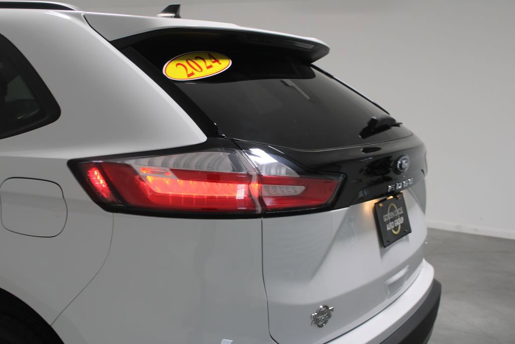 Used 2024 Ford Edge SE image 48