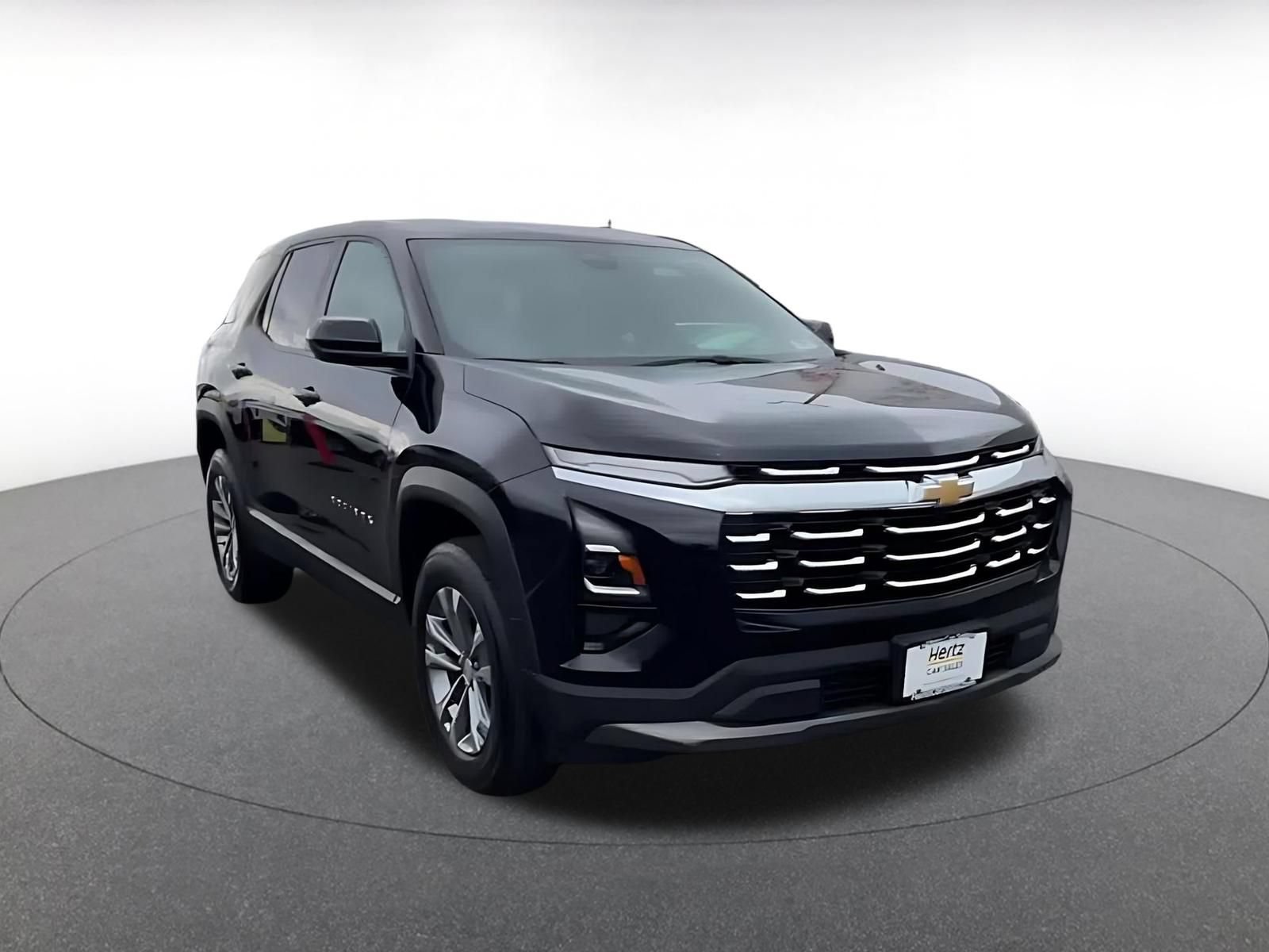 Used 2025 Chevrolet Equinox LT FWD image 3
