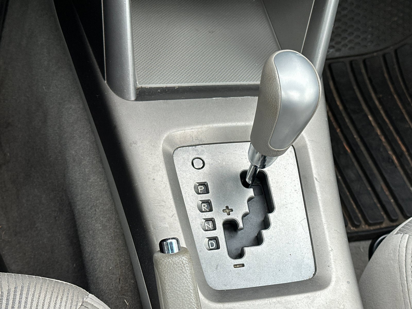 Used 2010 Subaru Forester 2.5X Premium image 20