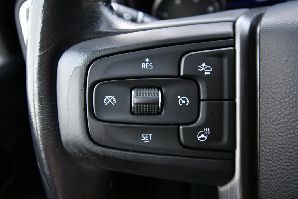 Used 2021 GMC Sierra 3500 Denali AWD/4WD image 26