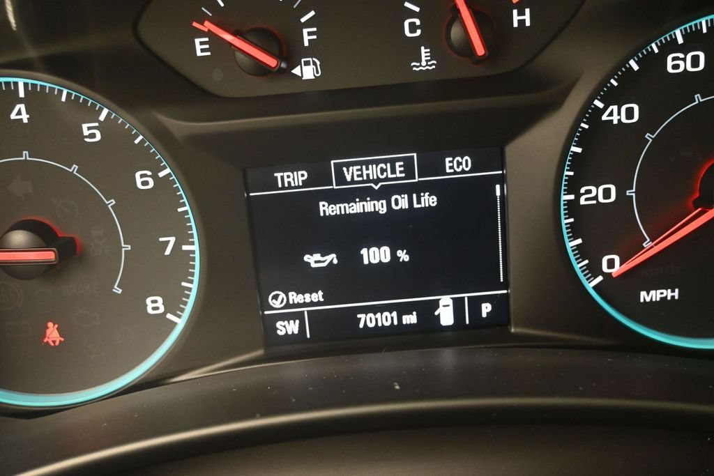 Used 2022 Chevrolet Equinox LS FWD image 10