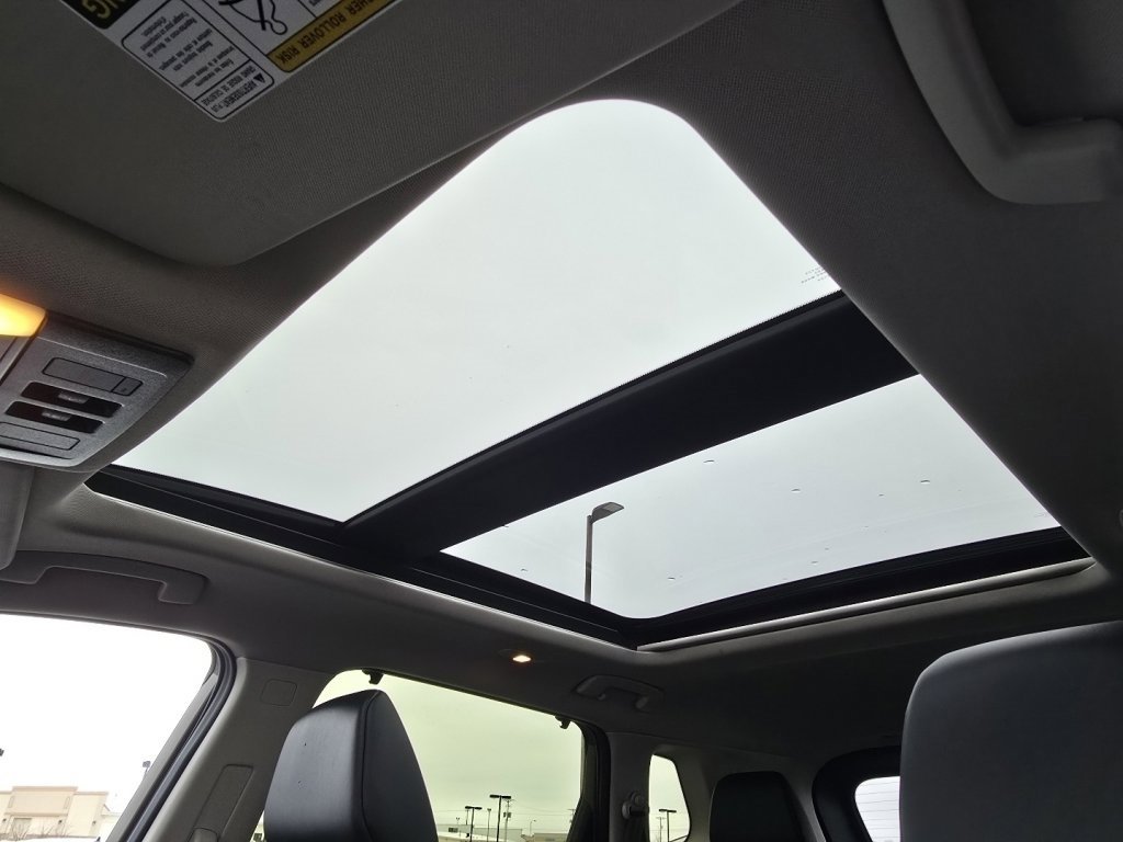 Certified 2024 Nissan Rogue SV w/ SV Premium Package image 4