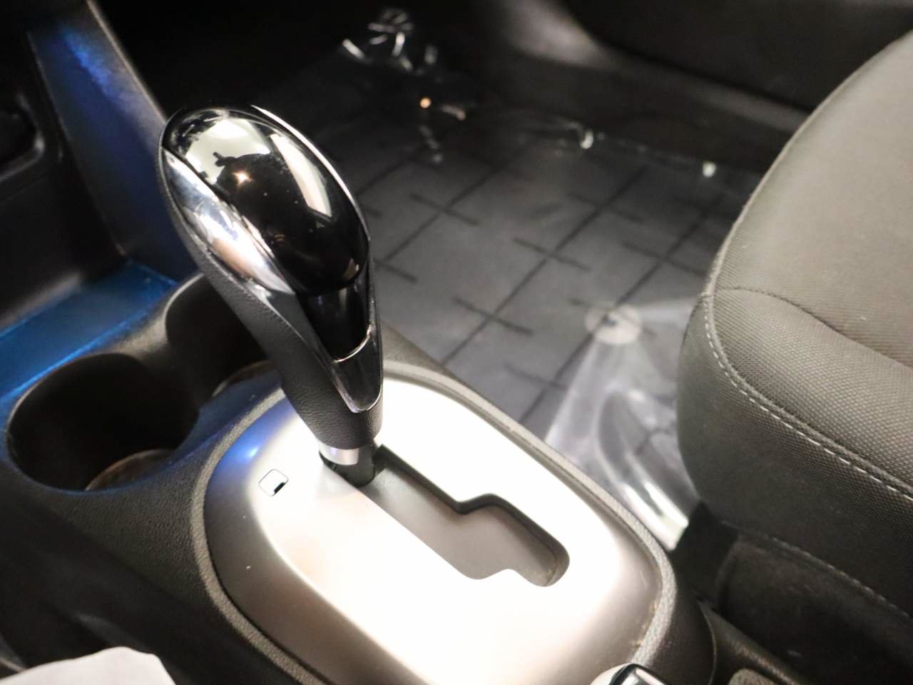 Used 2018 Chevrolet Spark LT FWD image 9