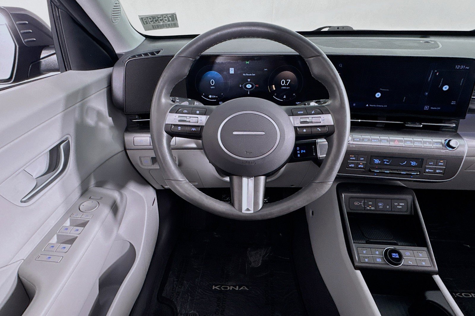 Used 2025 Hyundai Kona Limited image 5