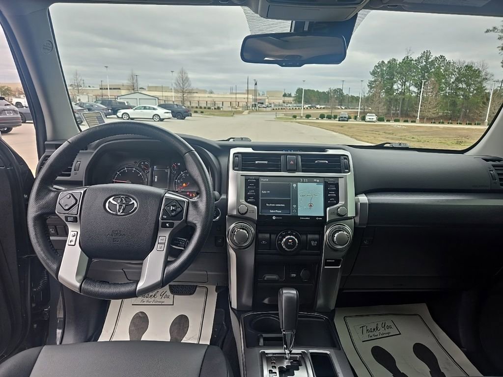 Used 2024 Toyota 4Runner SR5 Premium w/ Moonroof Package RWD image 33